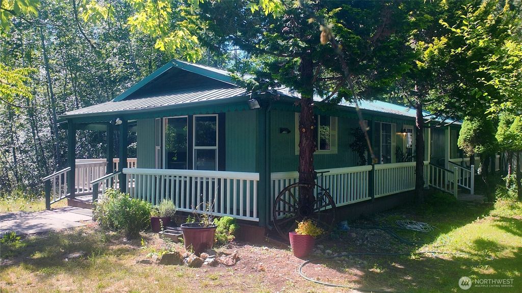 Photo of 9601 El Camino Lane SE, Yelm, WA 98597 (MLS # 2536949)