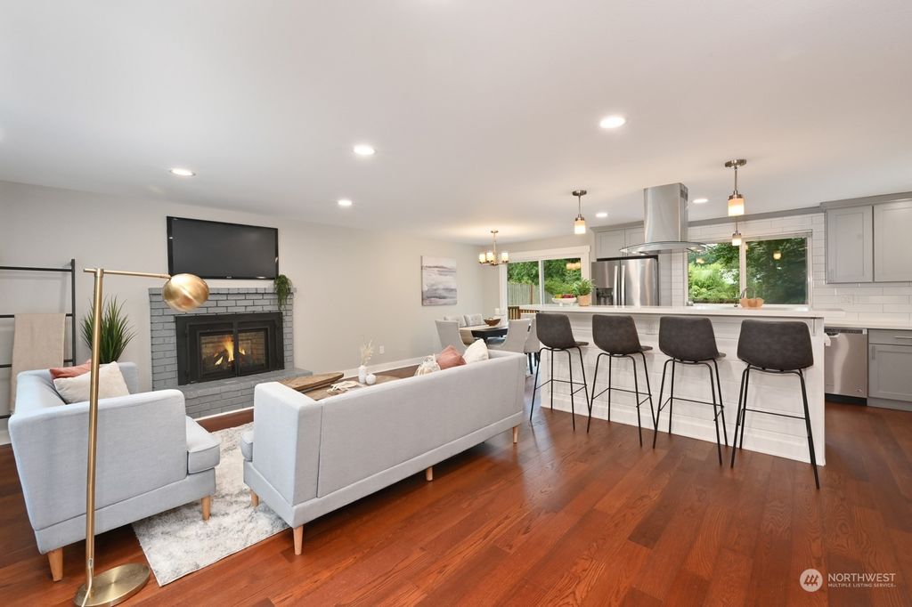 Photo of 11242 320th Avenue NE, Carnation, WA 98014 (MLS # 2252514)