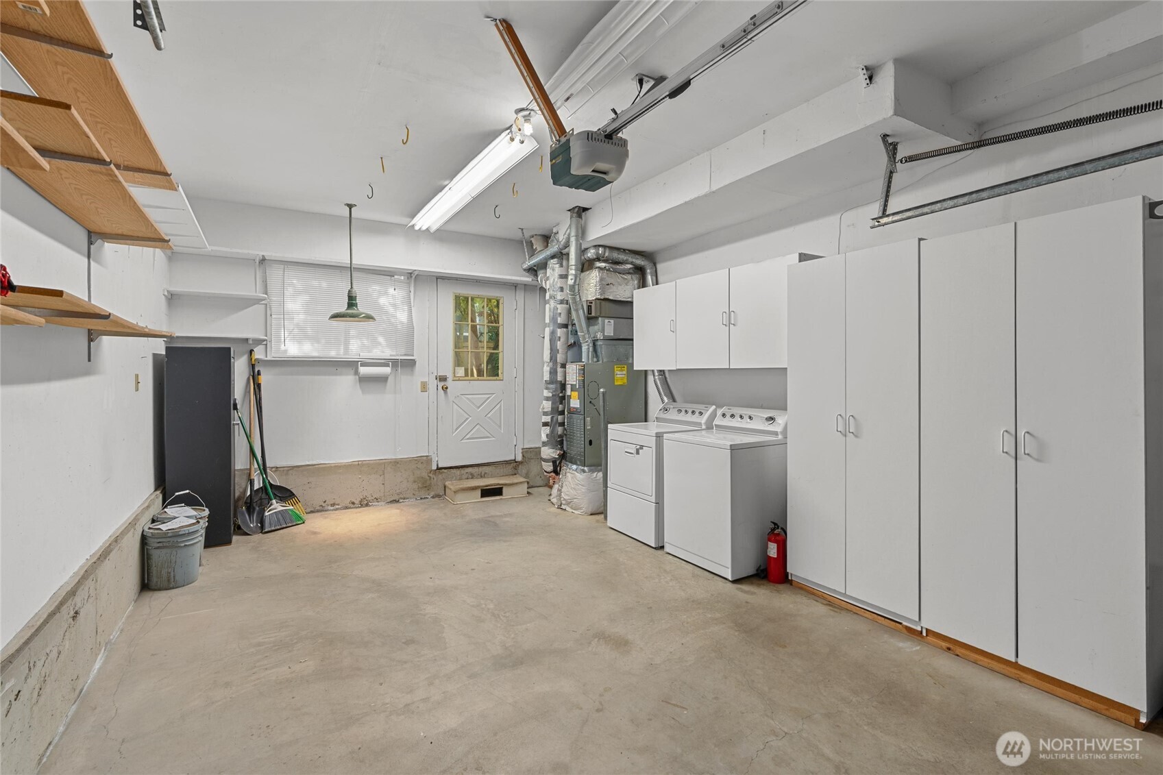 Seattle, Washington 98116, United States, 3 Bedrooms Bedrooms, ,2 BathroomsBathrooms,Residential,Active,253587