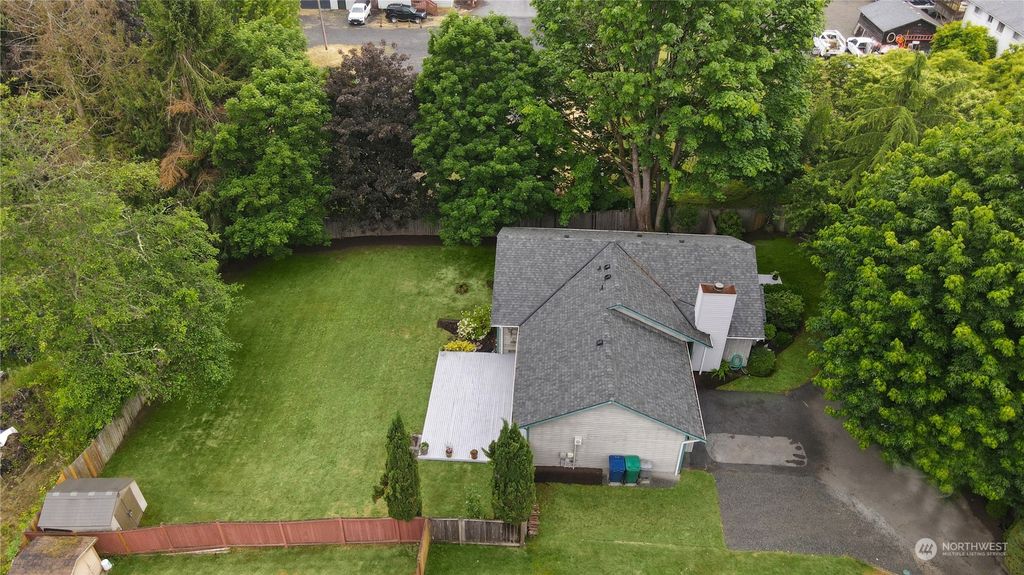 Photo of 2920 236th Street SW, Brier, WA 98036 (MLS # 2126653)