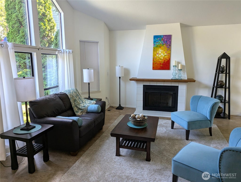 Photo of 1125 S 23rd ST, Renton, WA 98055 (MLS # 2584899)
