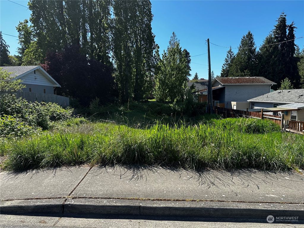Photo of 12045 24th Avenue S, Seattle, WA 98168 (MLS # 2235434)