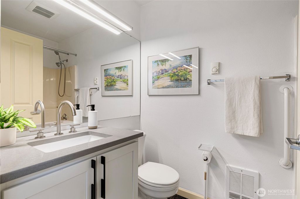 Photo of 9222 Roosevelt Way NE #302, Seattle, WA 98115 (MLS # 2437583)