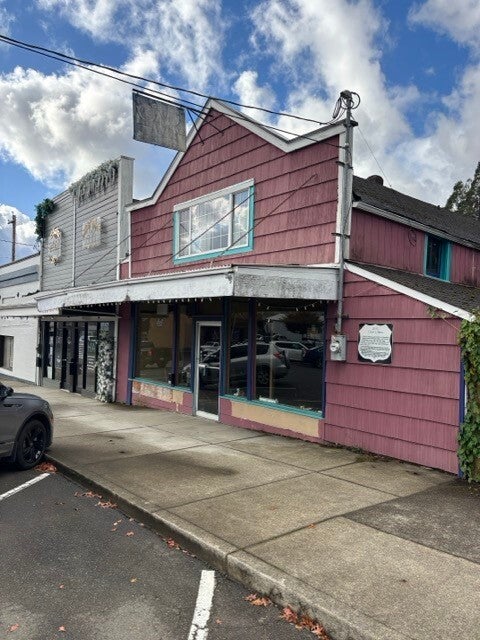 Photo of 135 S Main Street, Montesano, WA 98563 (MLS # 2598605)