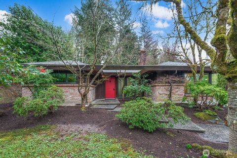 2743 NE 100th Street, Seattle, WA 98125 - MLS#: 2343844