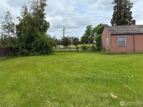Photo of 1820 E College Way, Mount Vernon, WA 98273 (MLS # 2536142)
