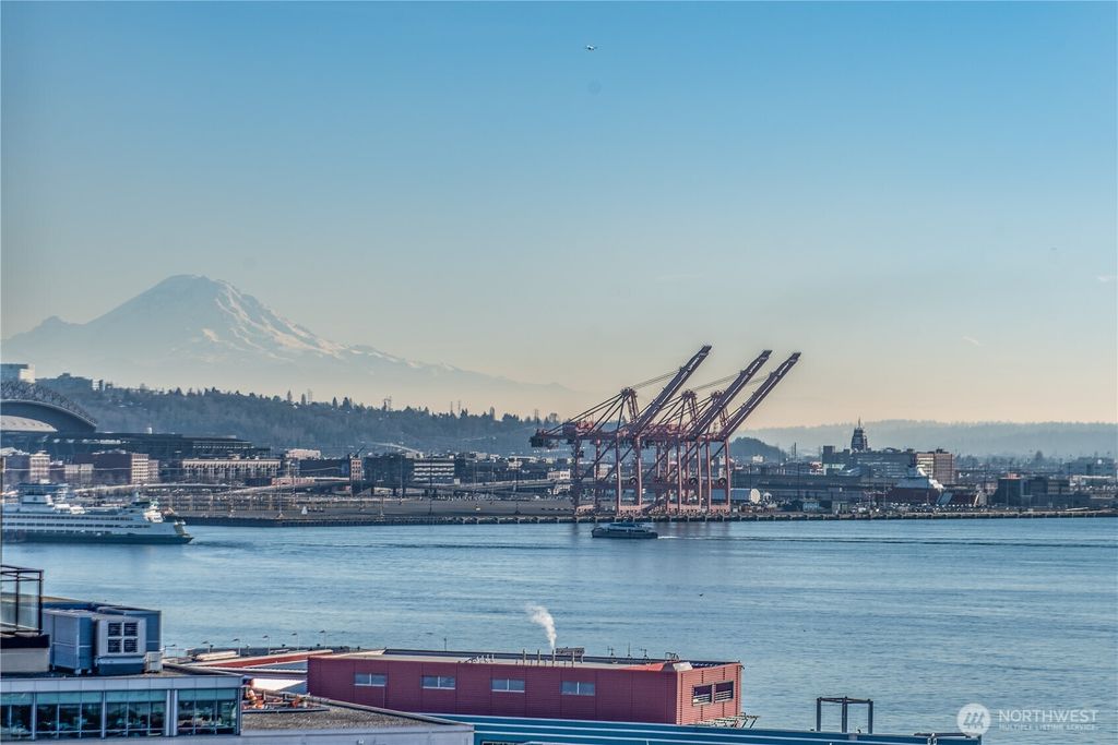 Photo of 2717 Western Avenue #1018, Seattle, WA 98121 (MLS # 2471866)