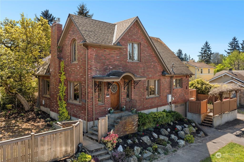 Photo of 2701 38th Avenue SW, Seattle, WA 98126 (MLS # 2228341)