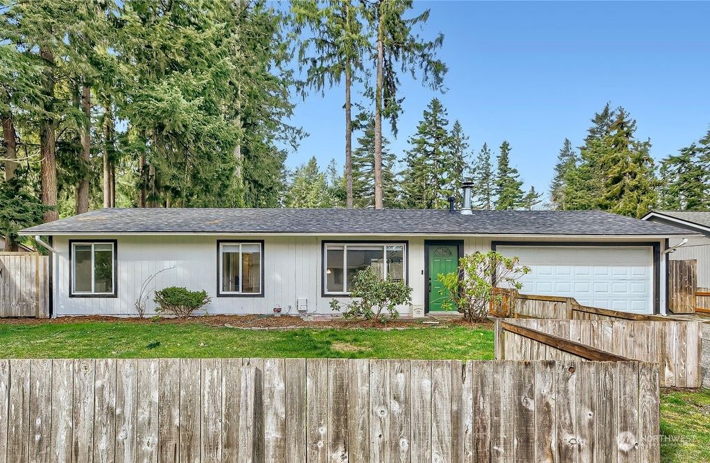 Photo of 19415 SE 265th Street, Covington, WA 98042 (MLS # 2039181)