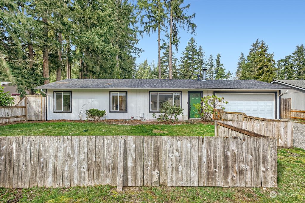 Photo of 19415 SE 265th Street, Covington, WA 98042 (MLS # 2039181)