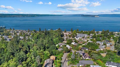 Photo of 5302 Sound Avenue, Everett, WA 98203 (MLS # 2434024)