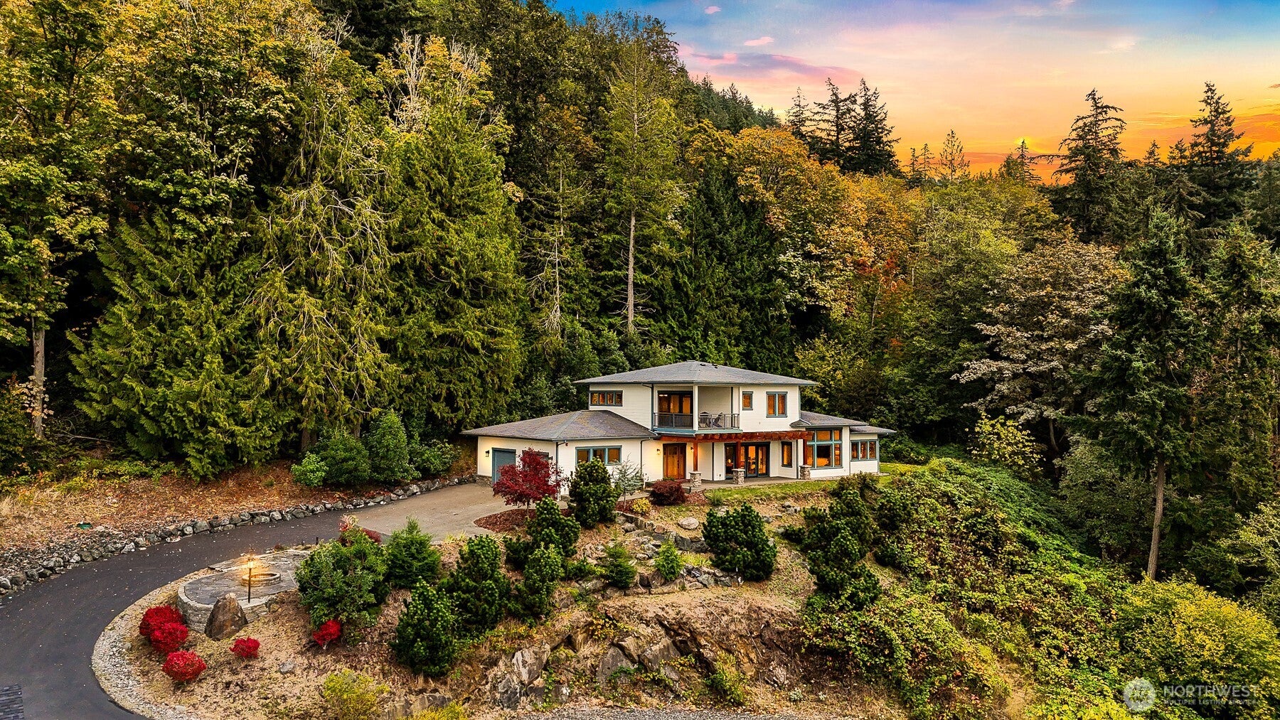 820 Chuckanut Drive