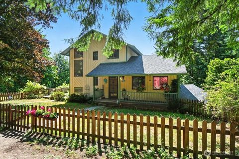 224 Grayling Drive Woodland WA 98674