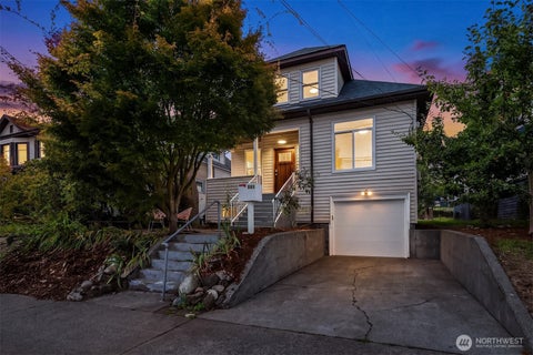 Photo of 181 26th Avenue, Seattle, WA 98122 (MLS # 2591292)