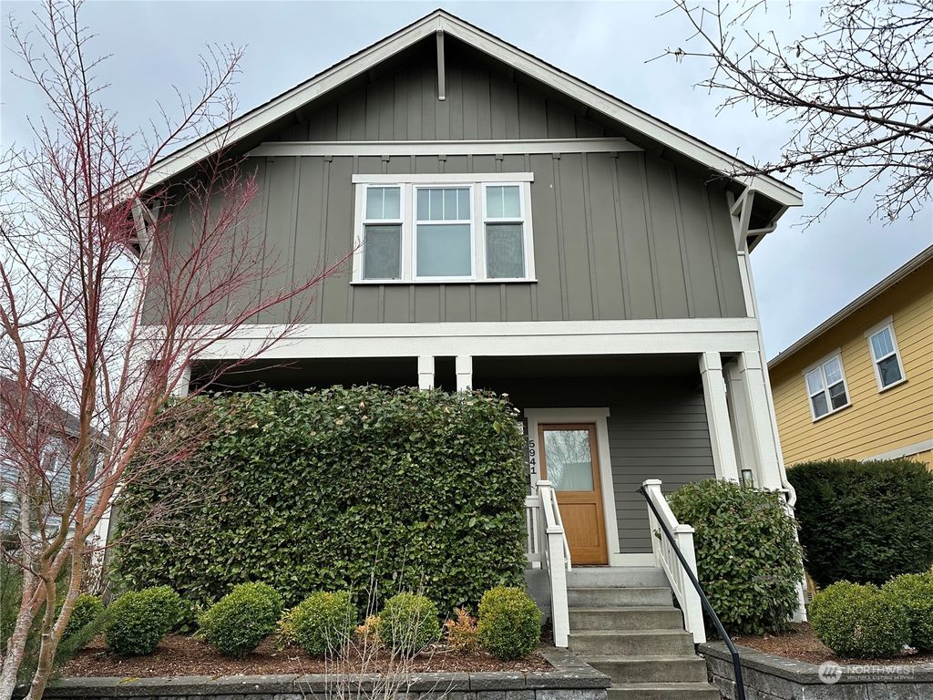 Photo of 5941 31st Avenue SW, Seattle, WA 98126 (MLS # 2049039)