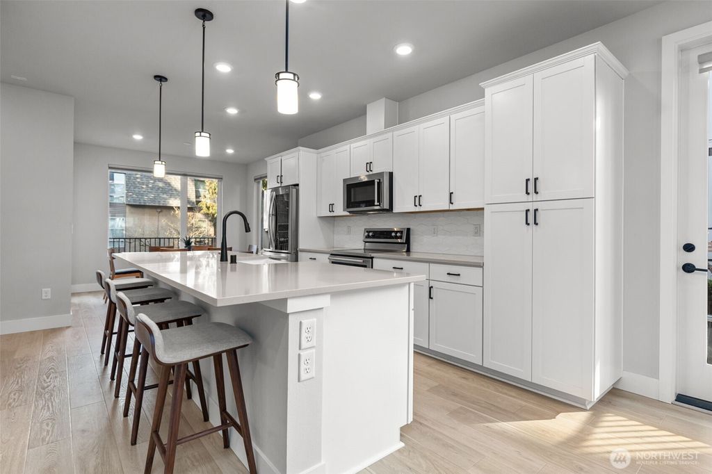 Photo of 13343 Greenwood Avenue N #D, Seattle, WA 98133 (MLS # 2416057)