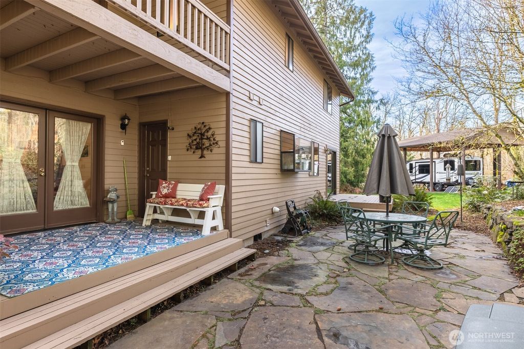 Photo of 20612 SE 264th St St, Covington, WA 98042 (MLS # 2346940)