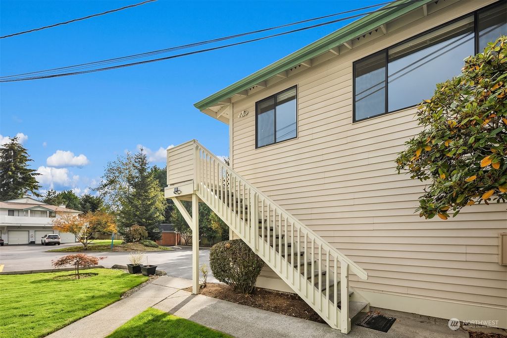 Photo of 1521 201st Place SE #11-D, Bothell, WA 98012 (MLS # 2303272)