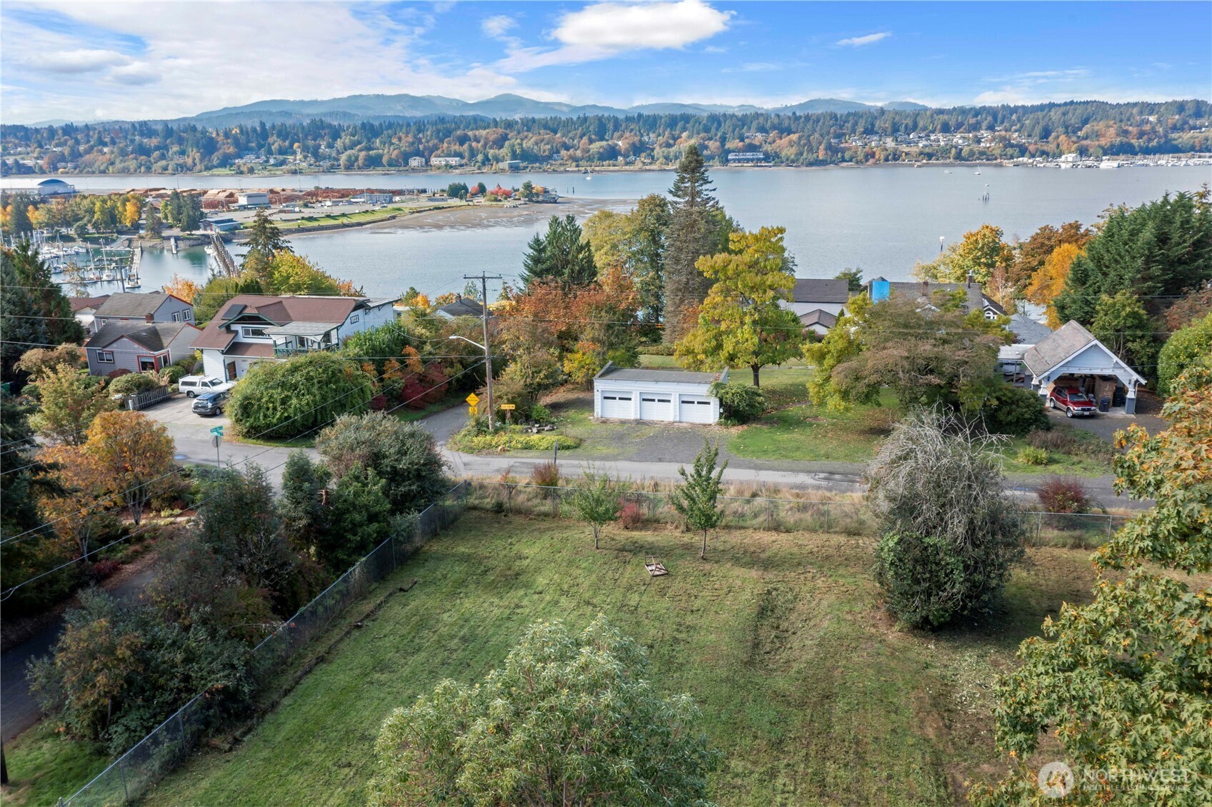 718 Milas lot 7 Avenue NE