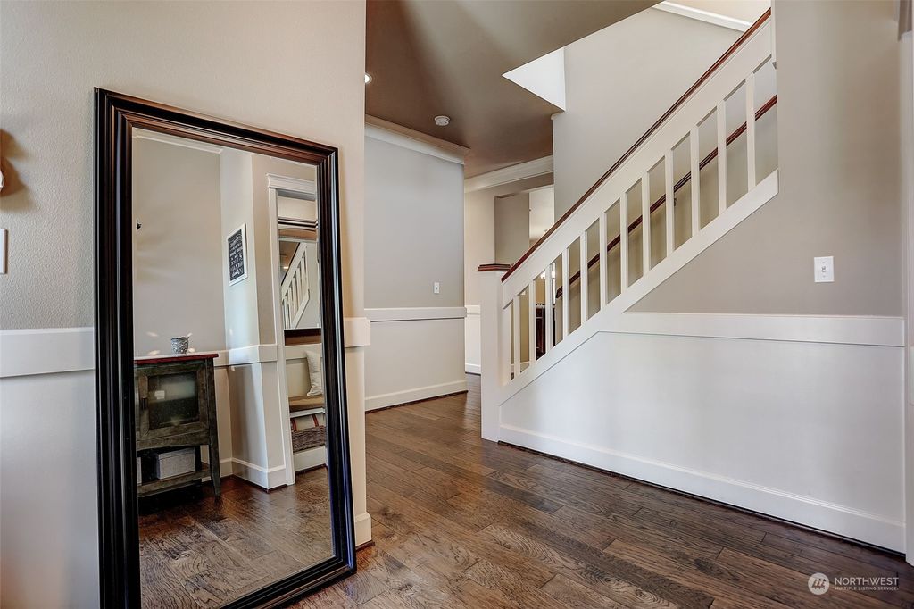 Photo of 22510 SE 283rd Street, Maple Valley, WA 98038 (MLS # 2126251)