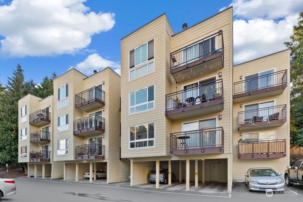 Photo of 5824 NE 75th Street #D201, Seattle, WA 98115 (MLS # 2164168)