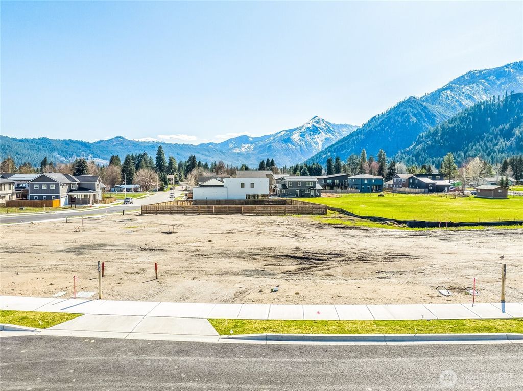 Photo of 145 Alpenglow Drive, Leavenworth, WA 98826 (MLS # 2476585)