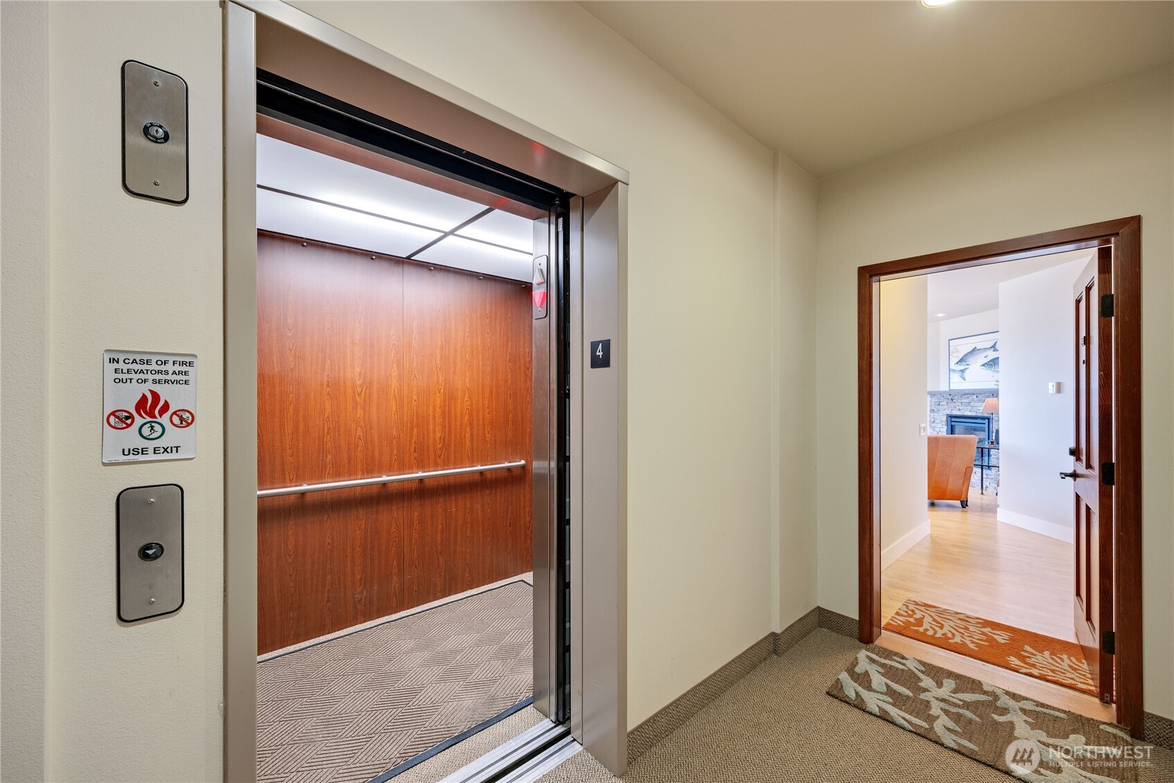 1215 Lawrence Street 402