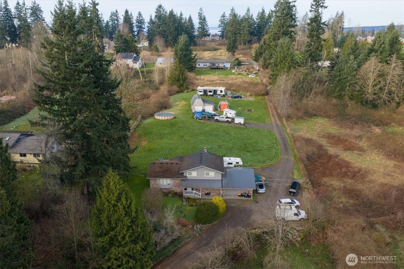 3724 Densmore Road