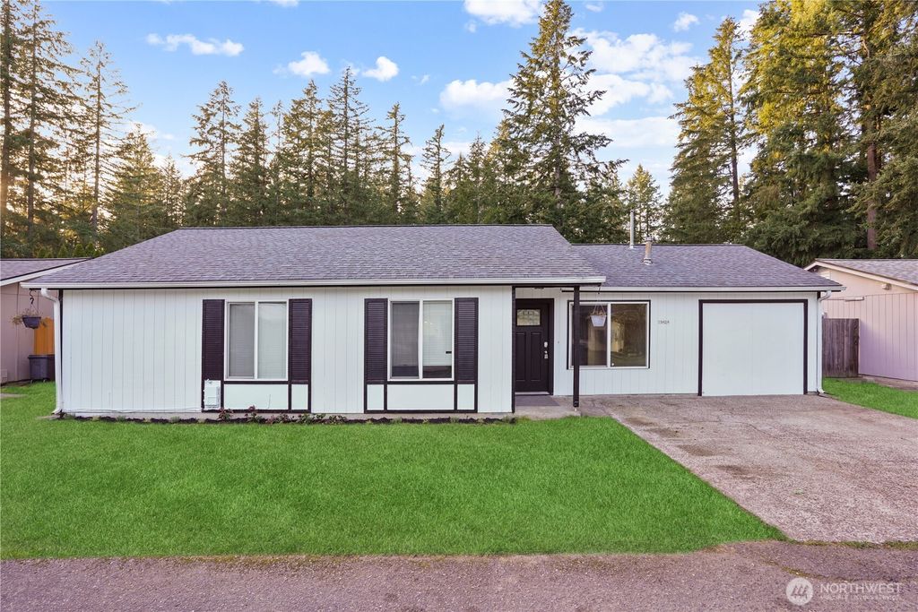 Photo of 19424 SE 266th Street, Covington, WA 98042 (MLS # 2333950)