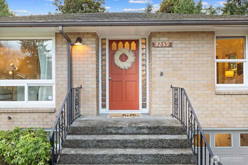 Photo of 9259 Dibble Avenue NW, Seattle, WA 98117 (MLS # 2458965)