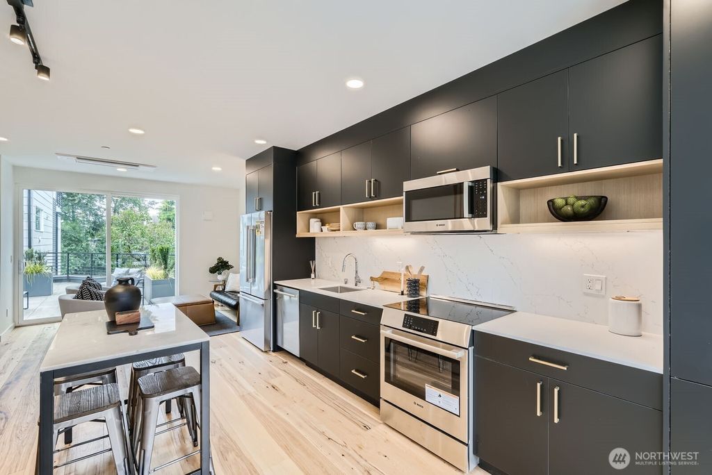 Photo of 511 Howe Street #B, Seattle, WA 98109 (MLS # 2424478)