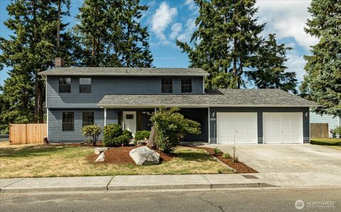 Photo of 1076 NW Kitsap Terrace, Oak Harbor, WA 98277 (MLS # 2398934) Photo of 1076 NW Kitsap Terrace, Oak Harbor, WA 98277 (MLS # 2398934)