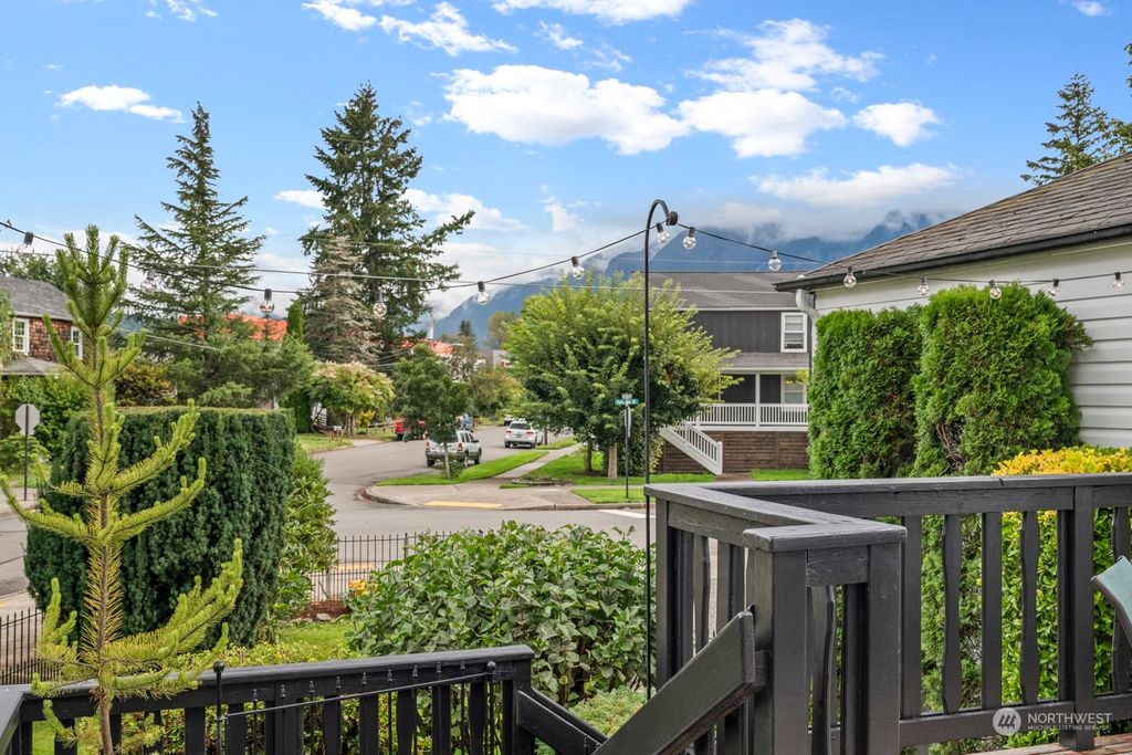 Photo of 8711 Falls Avenue SE, Snoqualmie, WA 98065 (MLS # 2289795)