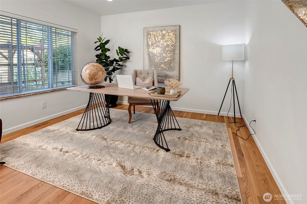 Photo of 14534 27th Avenue NE, Shoreline, WA 98155 (MLS # 2491503)