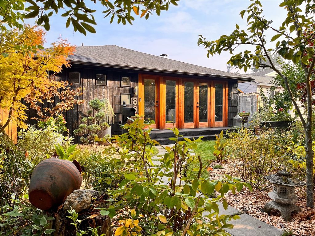 Photo of 8804 10th Avenue SW, Seattle, WA 98106 (MLS # 2009181)