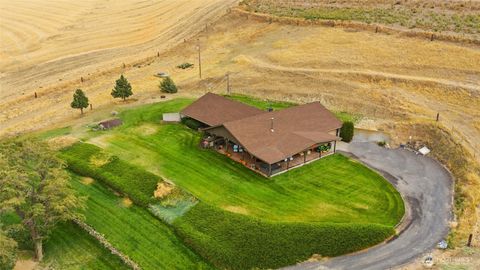 Photo of 338 E Bramhall Road, Dayton, WA 99328 (MLS # 2435489)