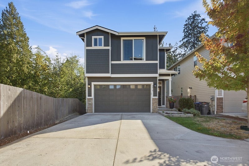 6614 Kayak Place NW