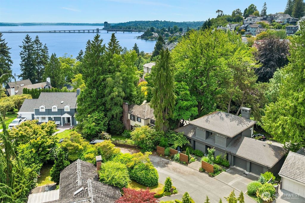 Photo of 5115 NE Latimer Place, Seattle, WA 98105 (MLS # 2401843)