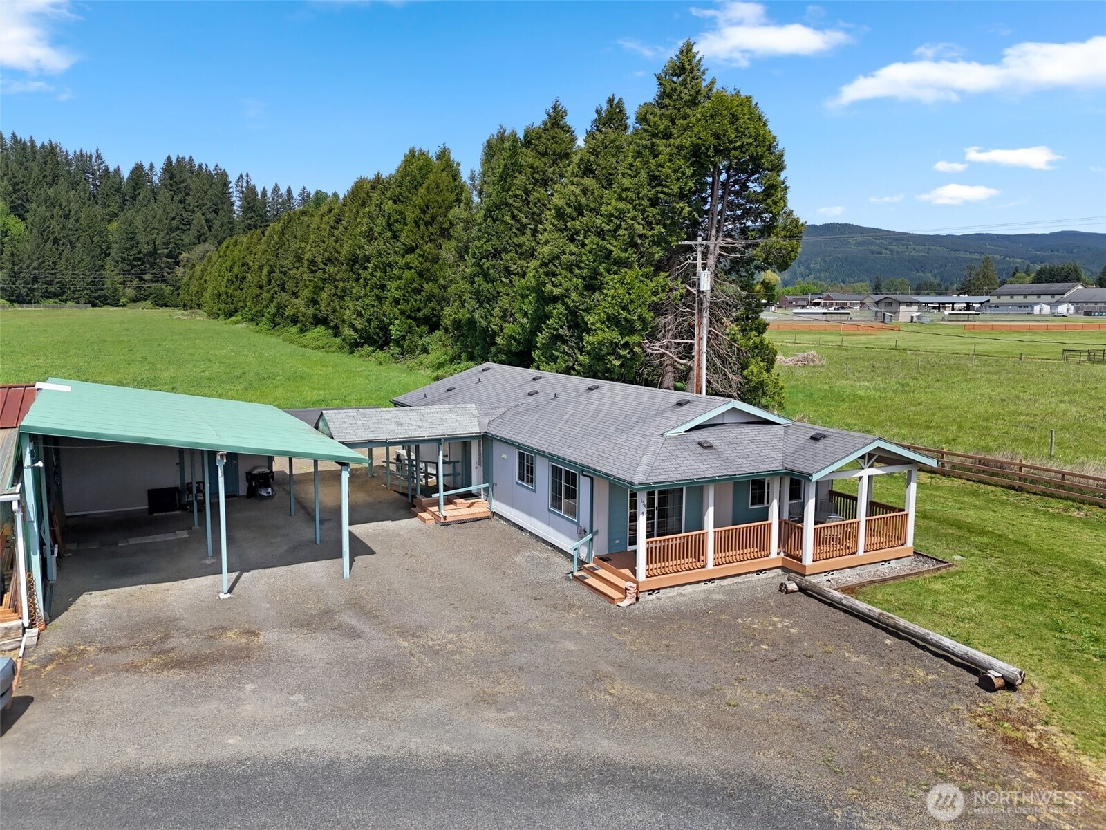 154 Mossyrock Road W 5
