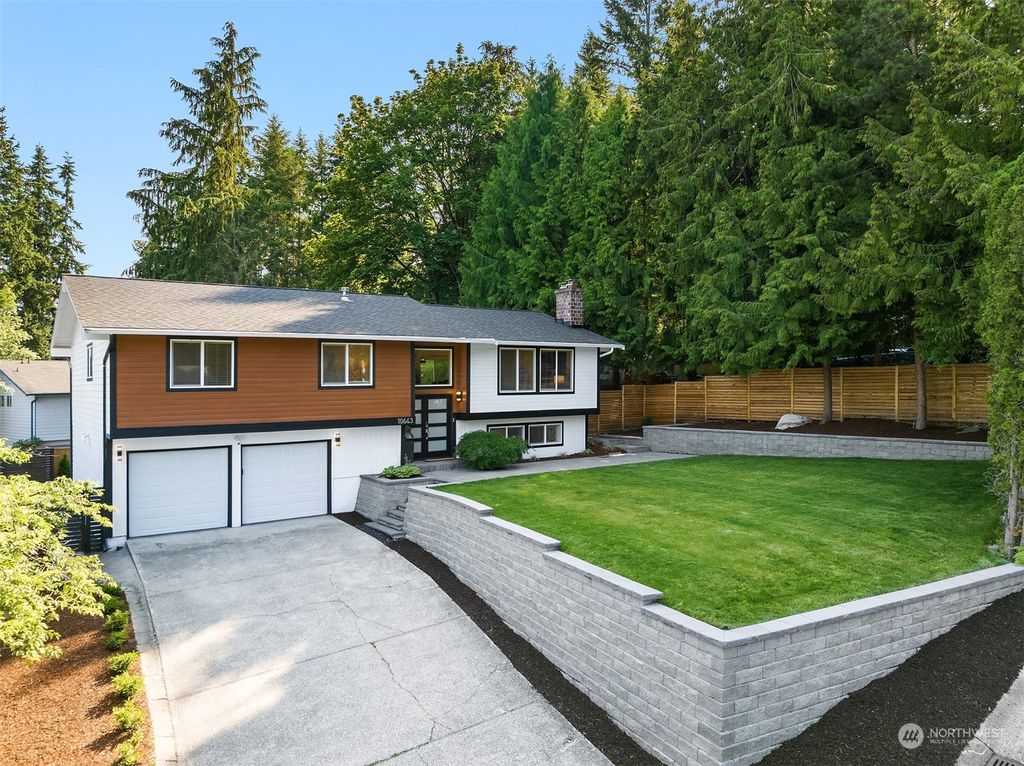 Photo of 10643 NE 147th Street, Bothell, WA 98011 (MLS # 2134617)