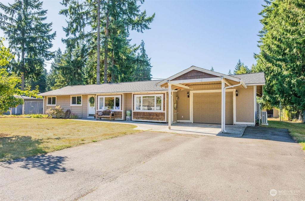 Photo of 9614 Woods Place, Snohomish, WA 98296 (MLS # 2161280)