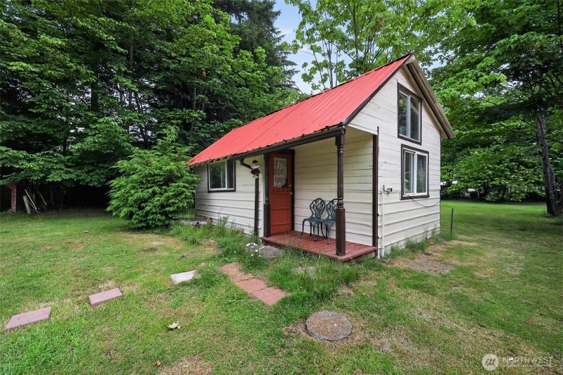 173 Young Road