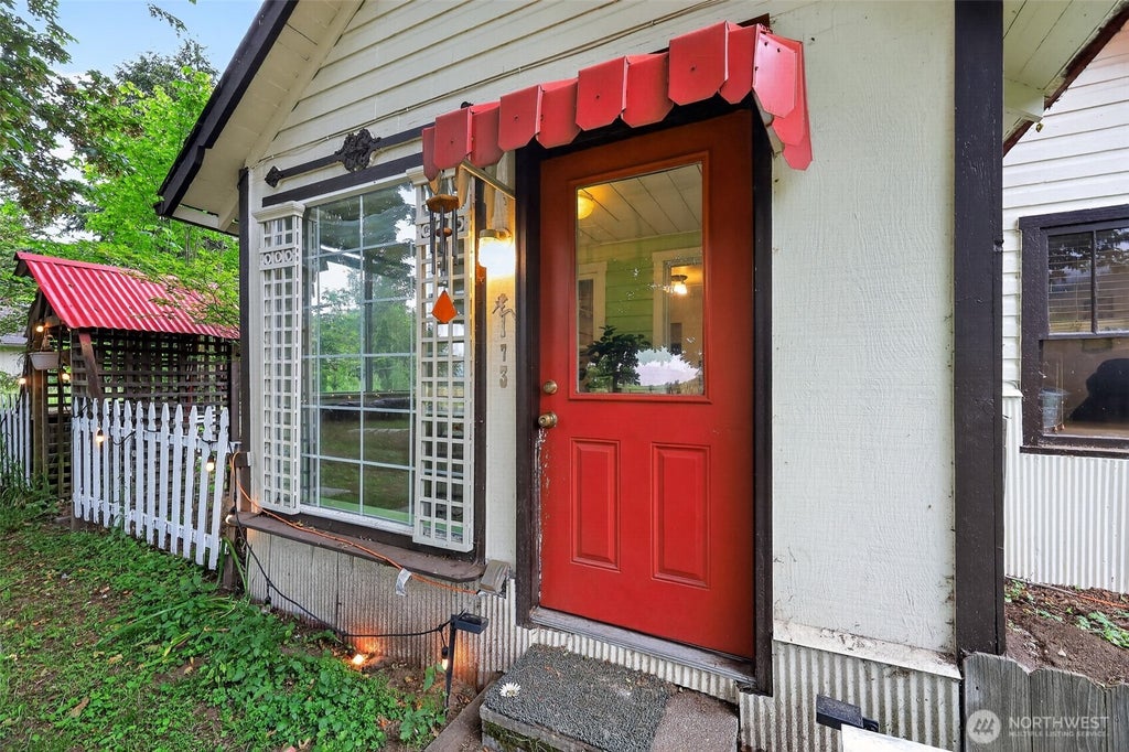 Photo of 173 Young Road, Randle, WA 98377 (MLS # 2590686)