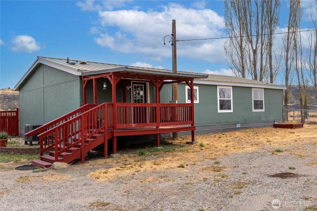 Photo of 148 Riverside Cutoff Road, Riverside, WA 98849 (MLS # 2570956)
