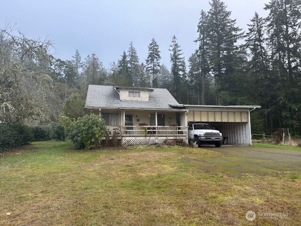 Photo of 3503 NW Mountain View Road, Silverdale, WA 98383 (MLS # 2463973)