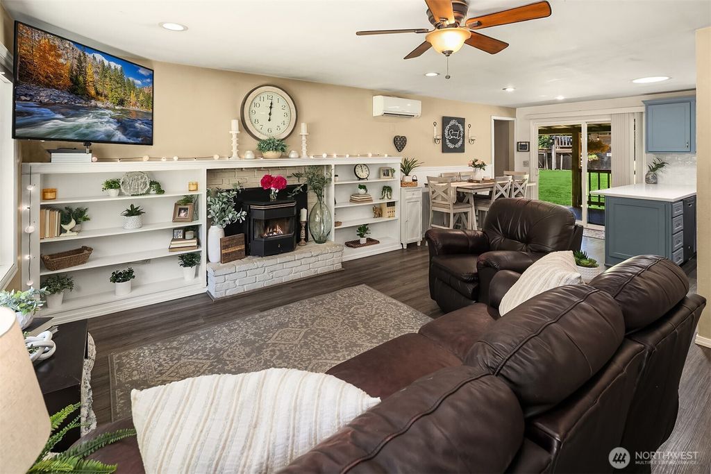 Photo of 44518 SE 150th Street, North Bend, WA 98045 (MLS # 2390500)