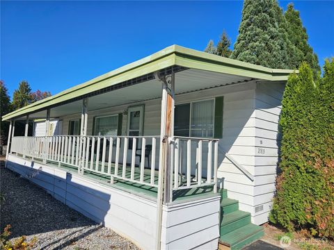 Photo of 21809 107th Place SE #10, Kent, WA 98031 (MLS # 2447669)