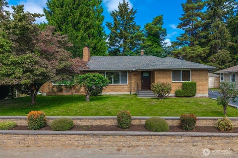 Photo of 10419 16th Street E, Edgewood, WA 98372 (MLS # 2592920)