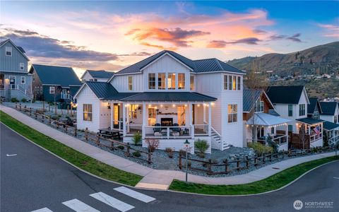 Photo of 187 Bobcat Lane, Chelan, WA 98816 (MLS # 2509381)