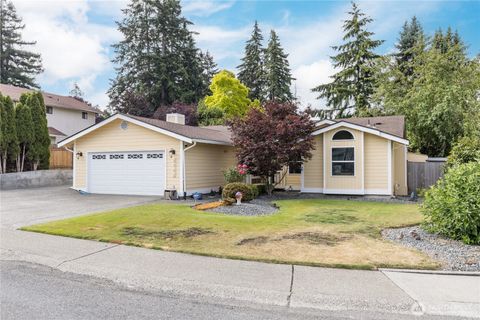 Photo of 2707 S 366th Place, Federal Way, WA 98003 (MLS # 2549325)
